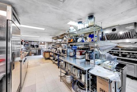 86 Sisson Road Harwich MA 02646