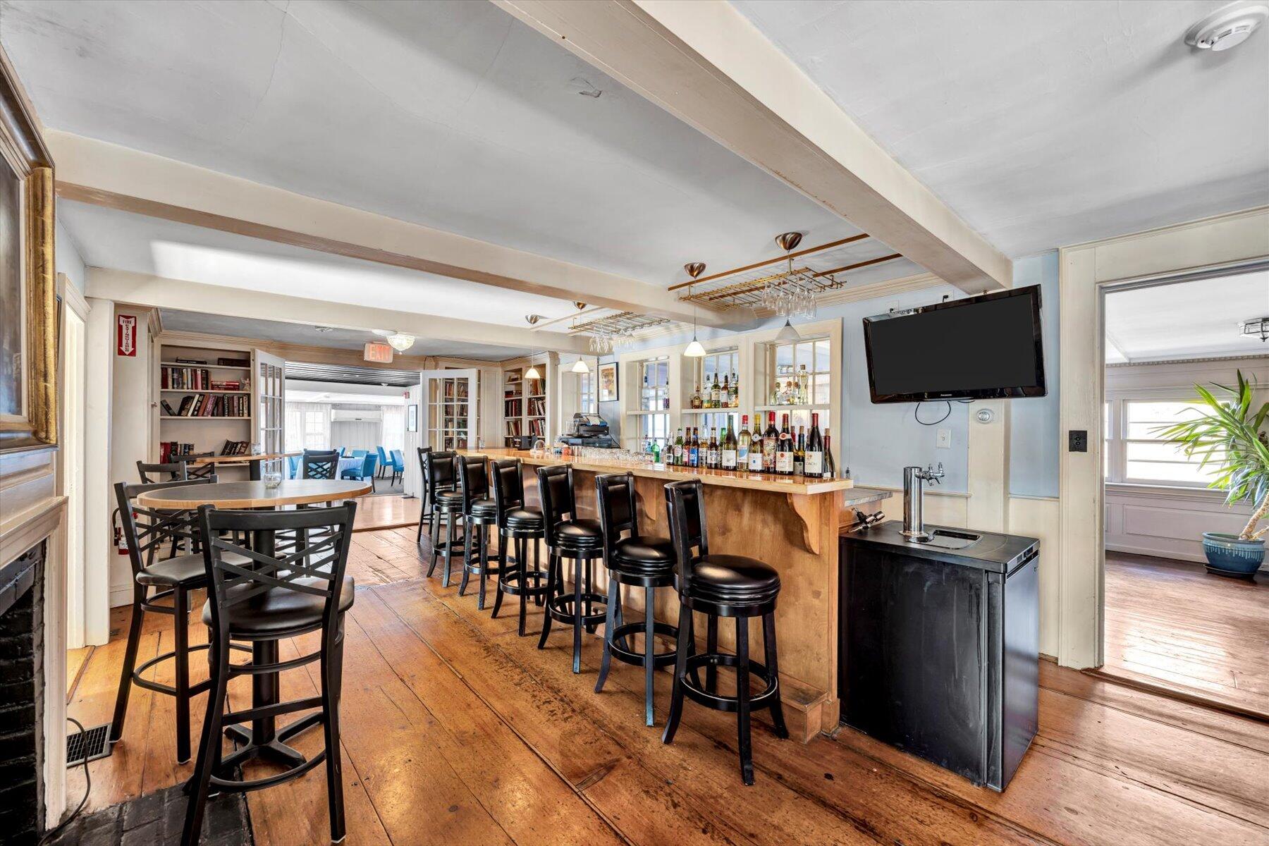 86 Sisson Road Harwich MA 02646