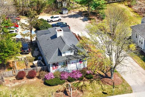 87 Davis Straits Falmouth MA 02540