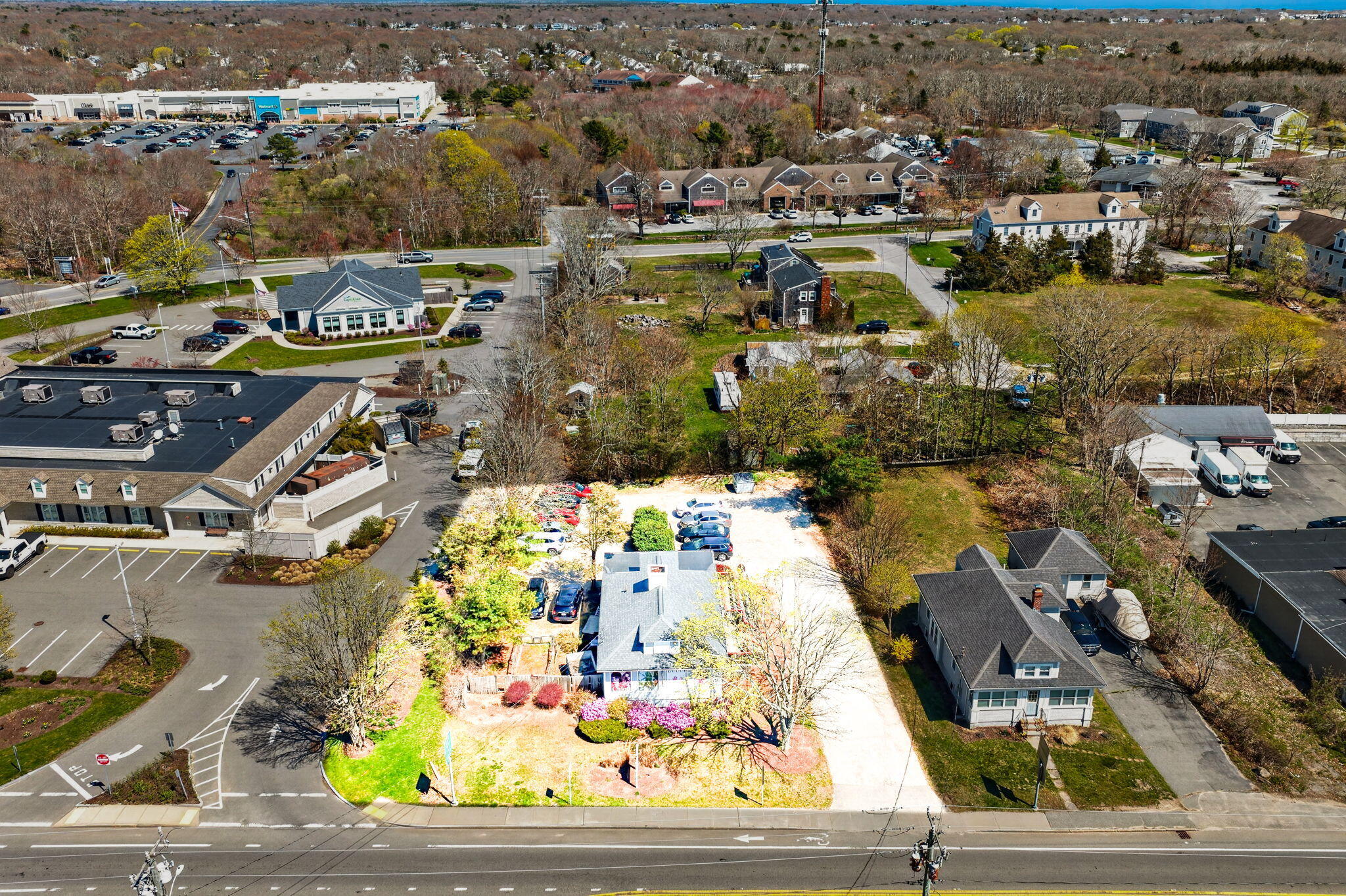 87 Davis Straits Falmouth MA 02540
