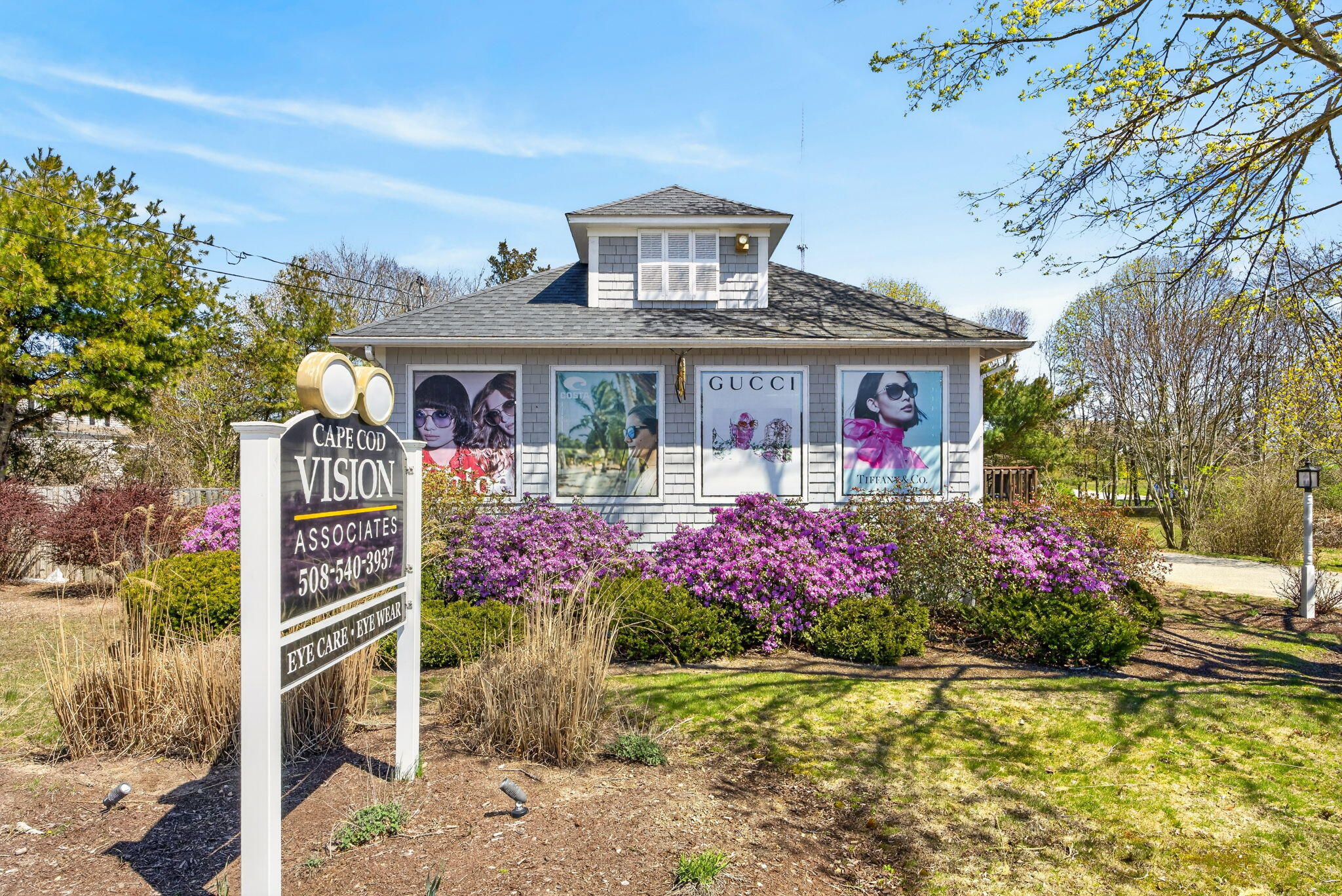 87 Davis Straits Falmouth MA 02540