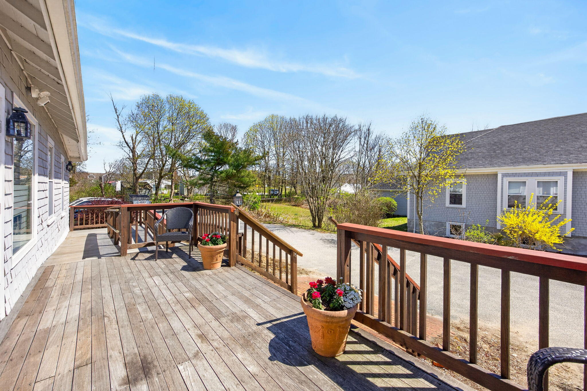 87 Davis Straits Falmouth MA 02540