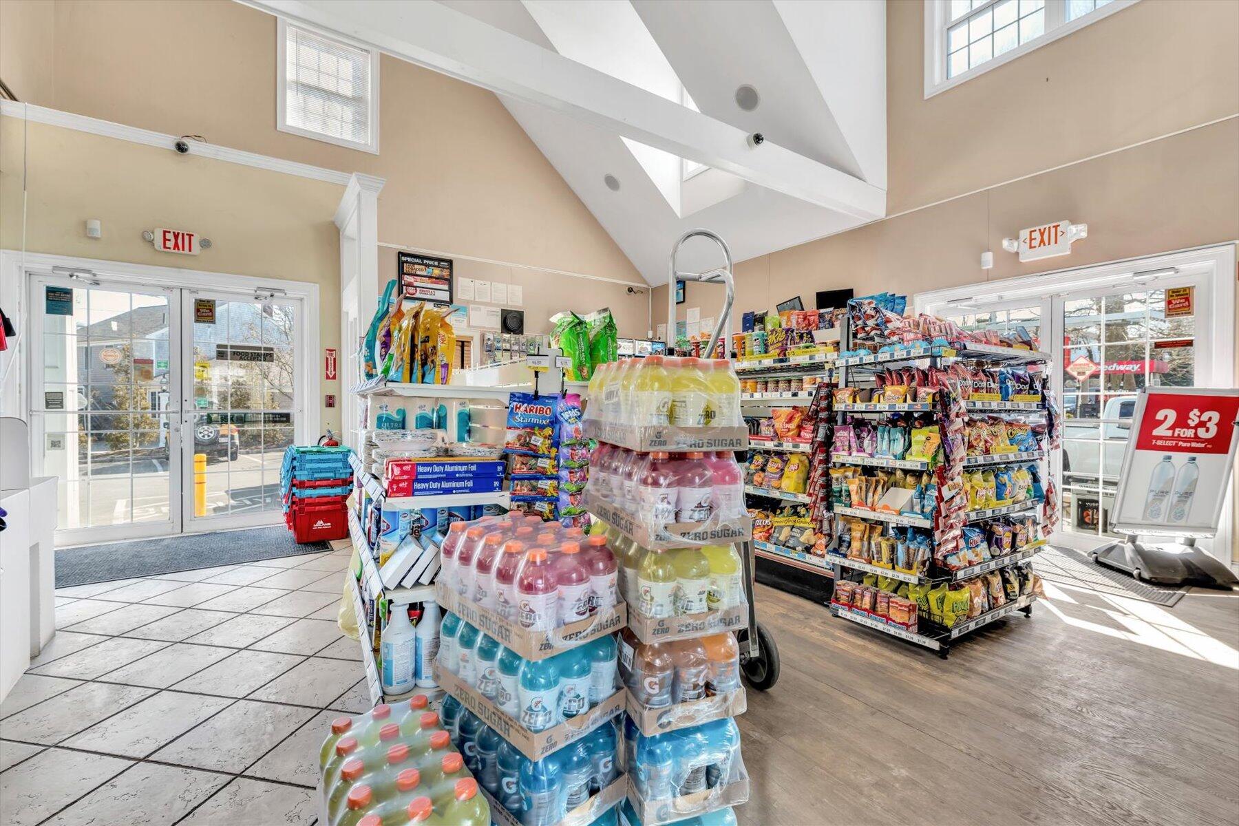 804 Main Street MA 02655
