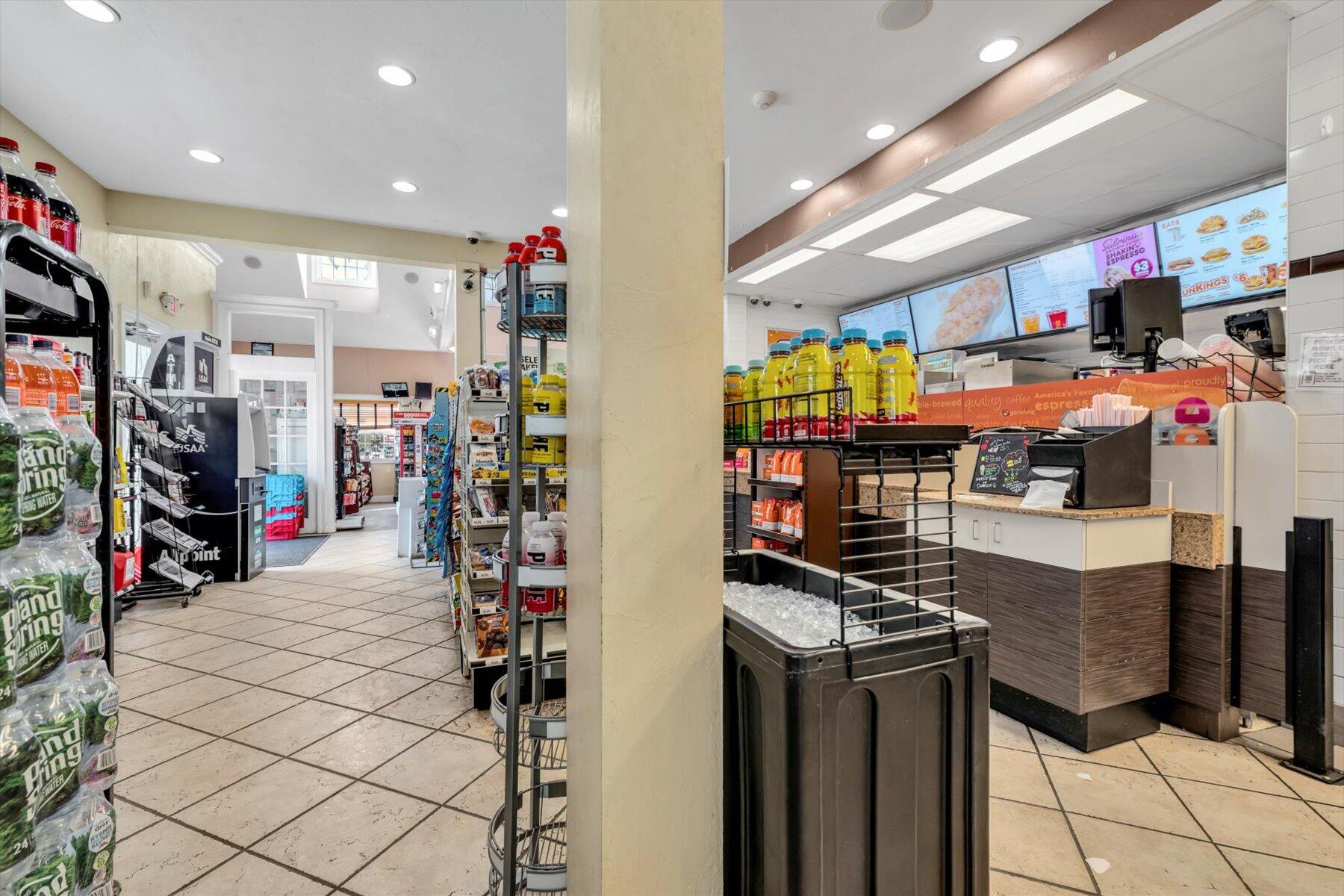 804 Main Street MA 02655