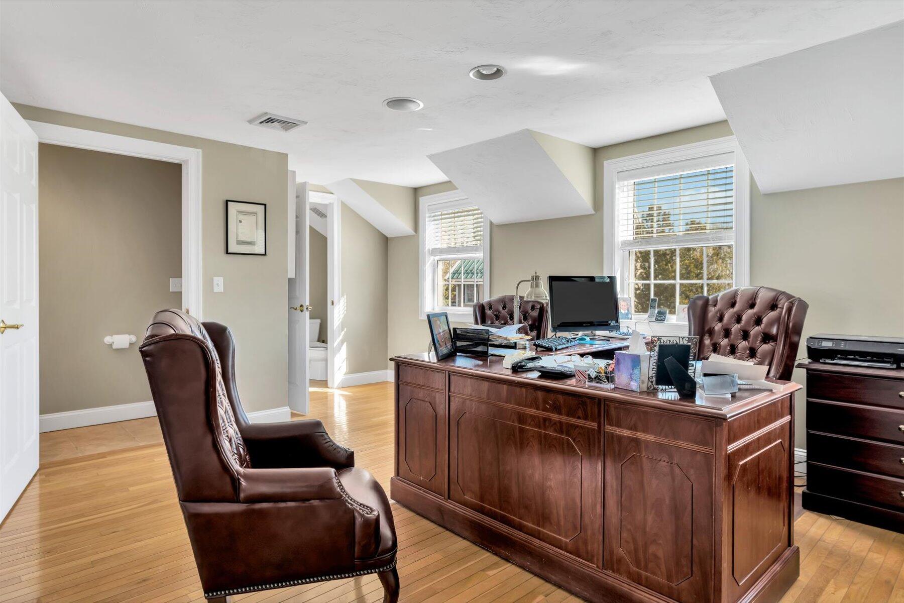 804 Main Street MA 02655