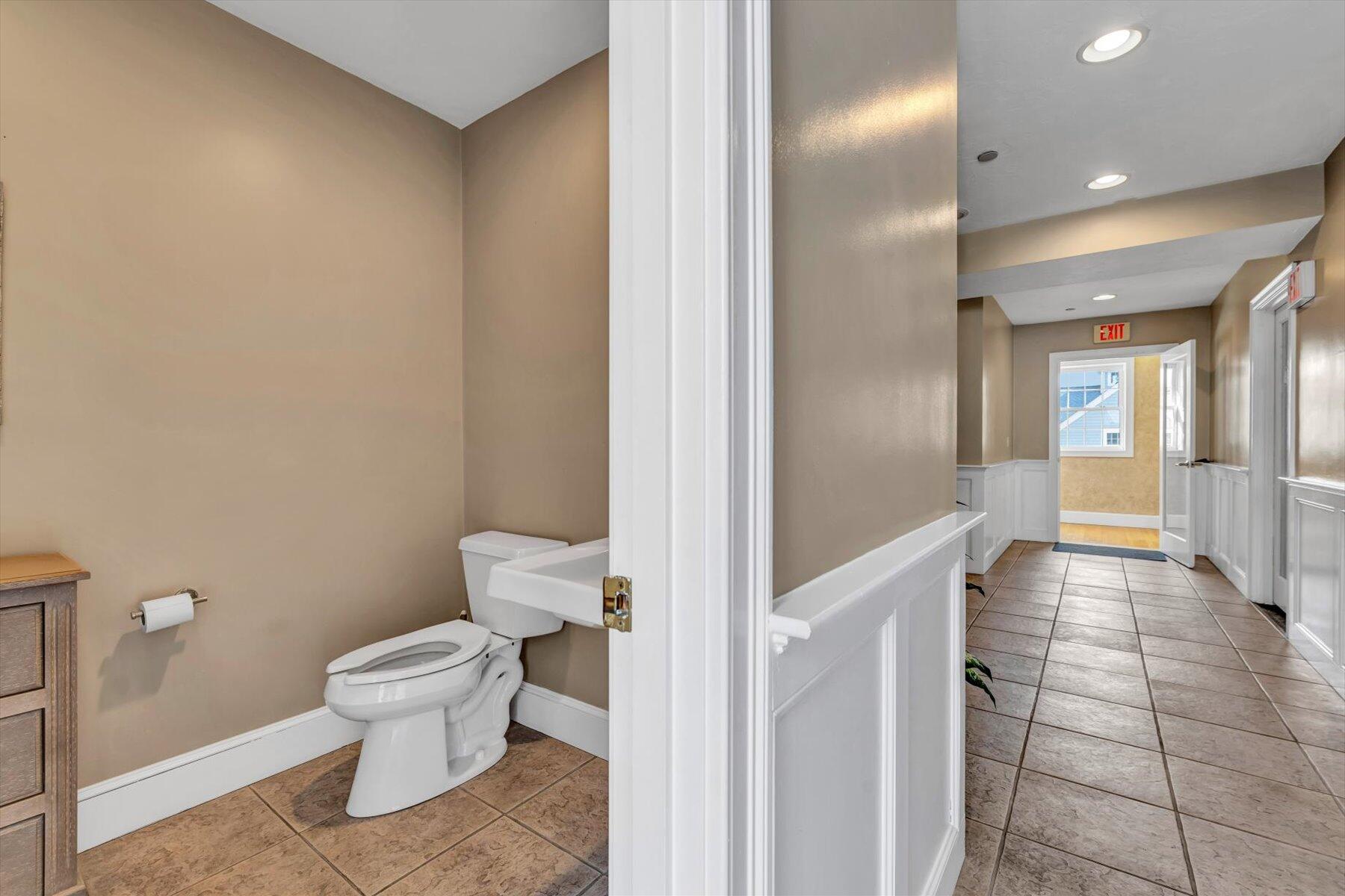 804 Main Street MA 02655