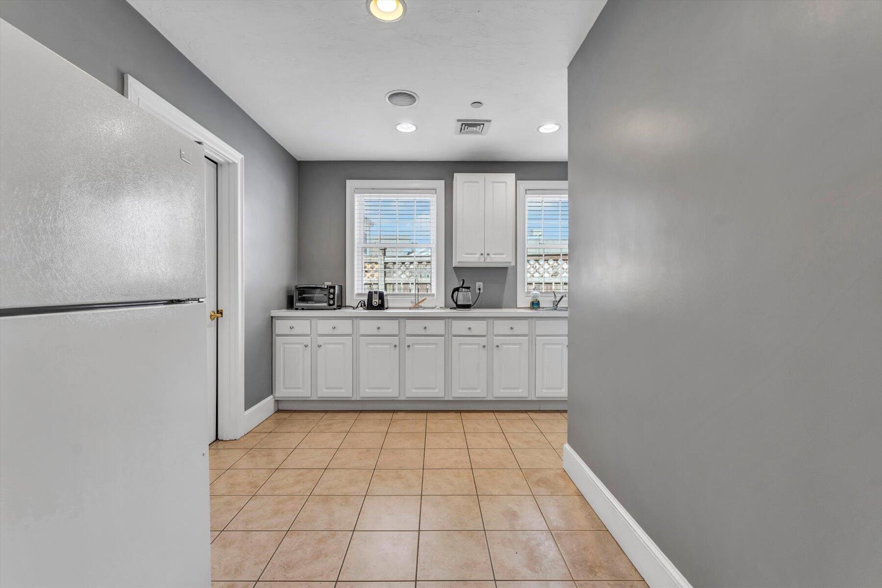 804 Main Street MA 02655