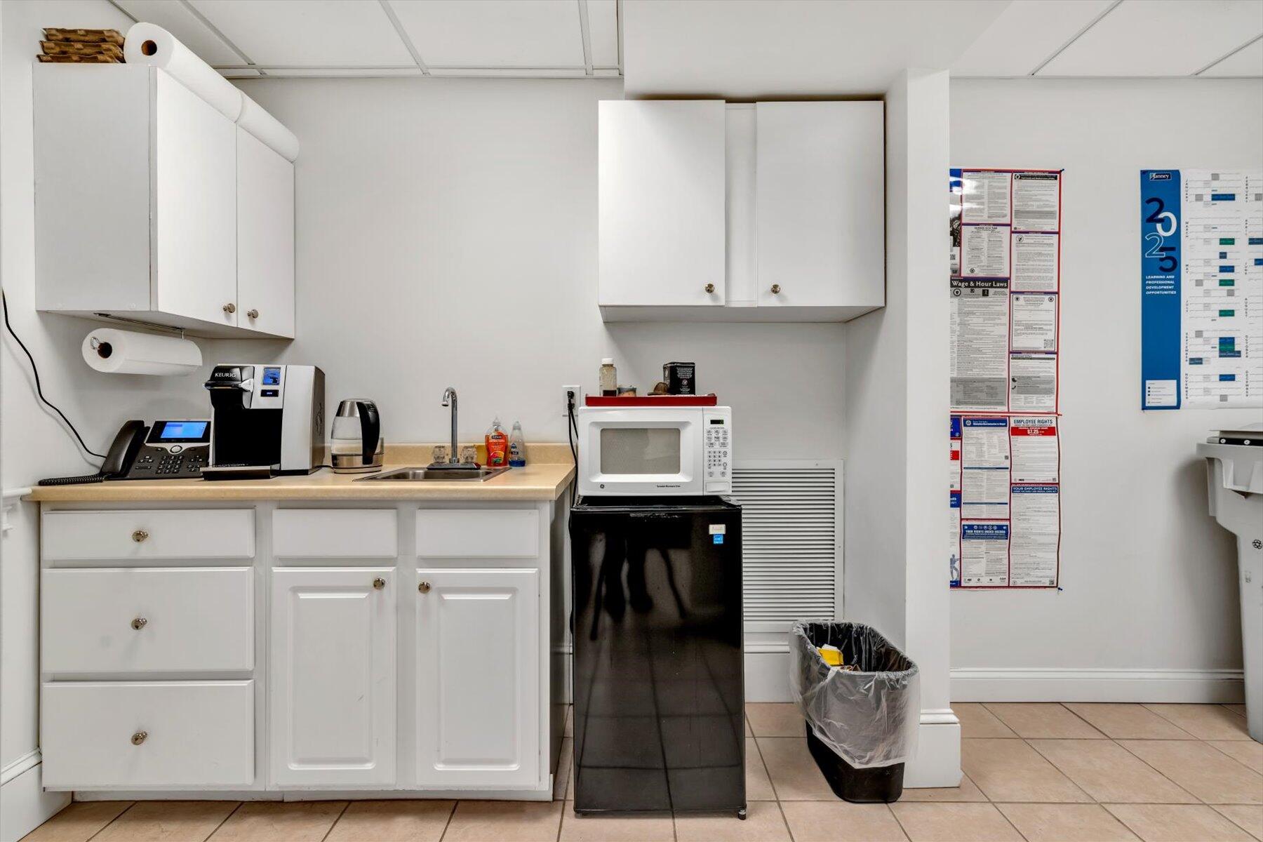 804 Main Street MA 02655