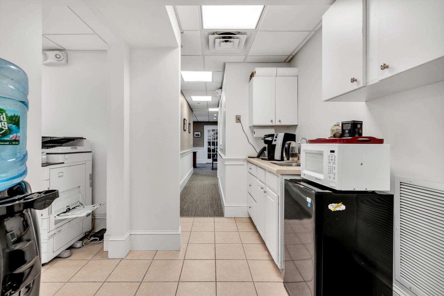 804 Main Street MA 02655