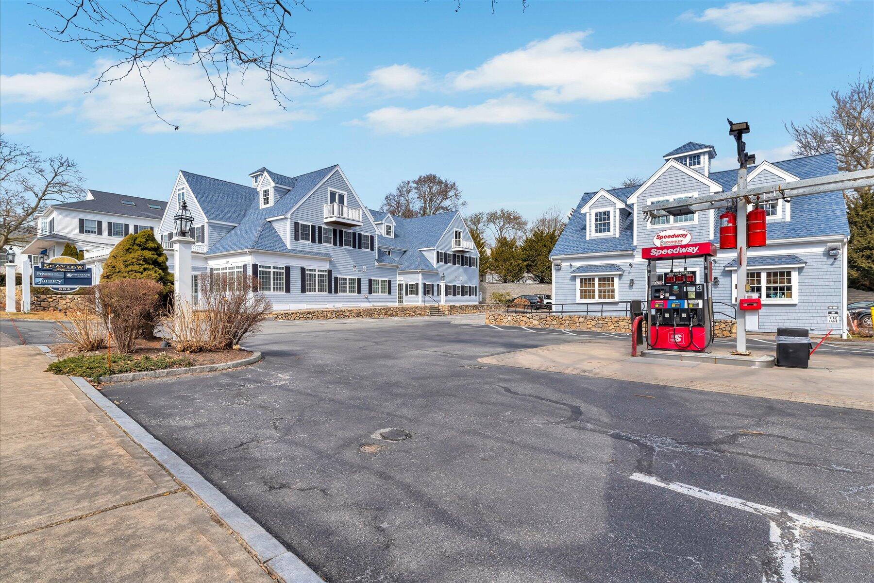 804 Main Street MA 02655