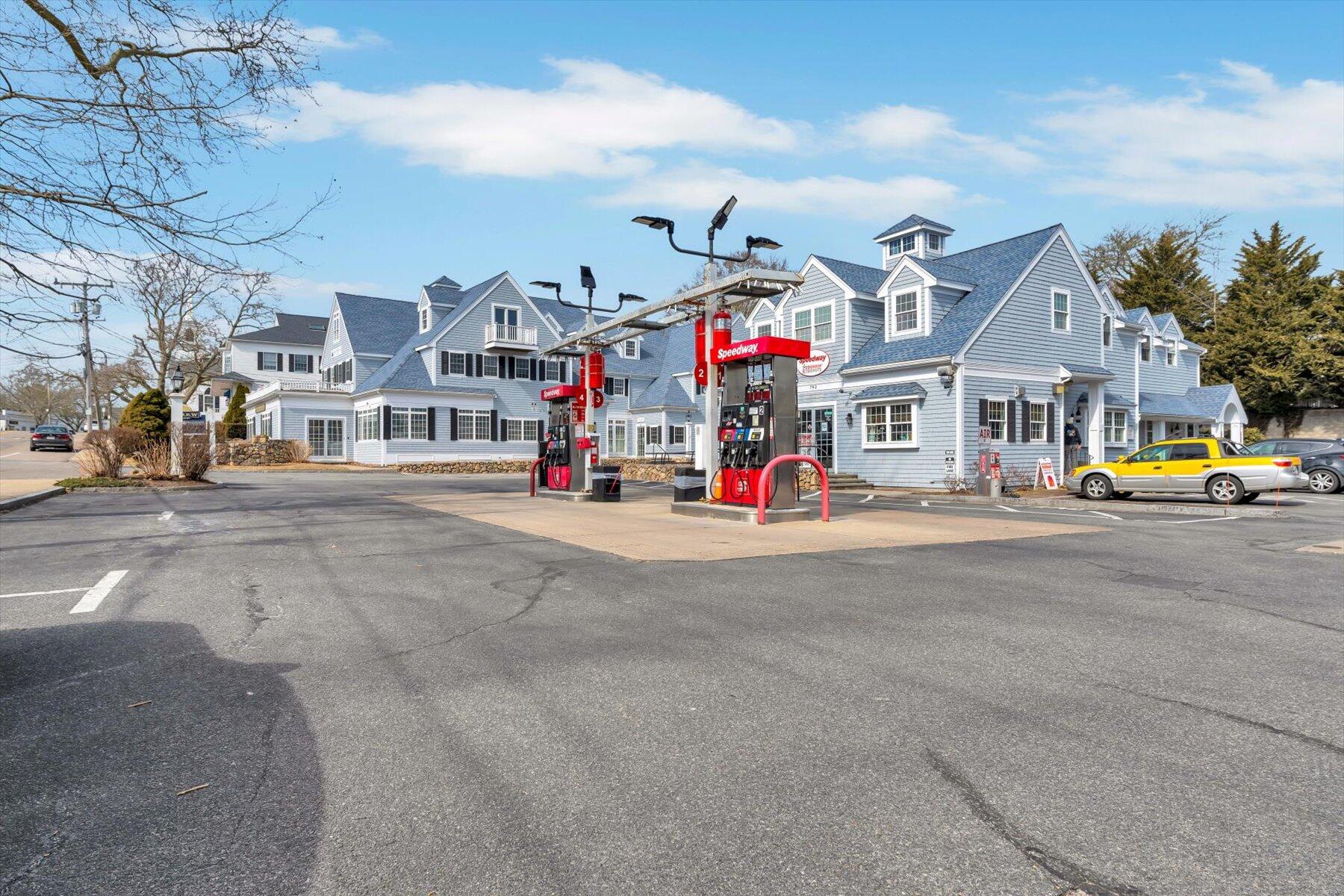 804 Main Street MA 02655