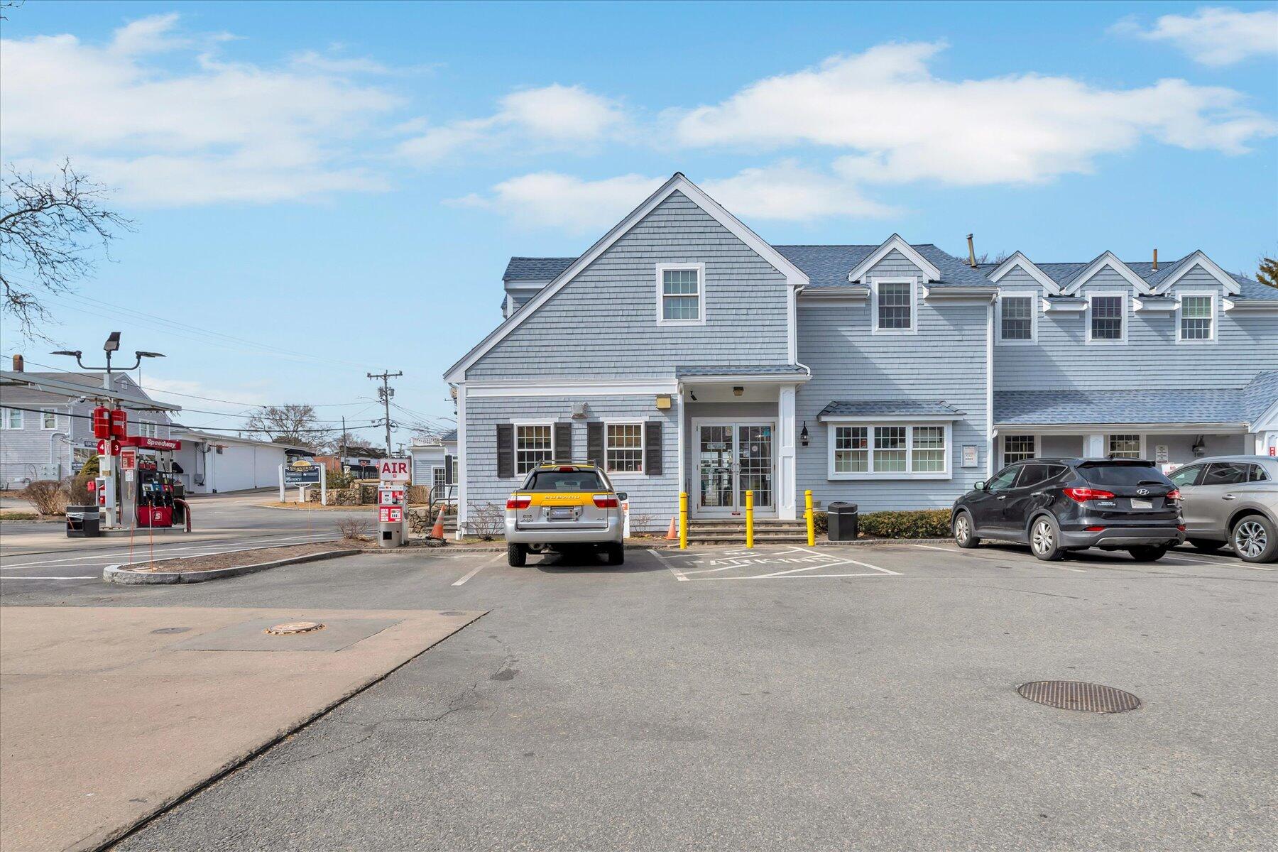 804 Main Street MA 02655