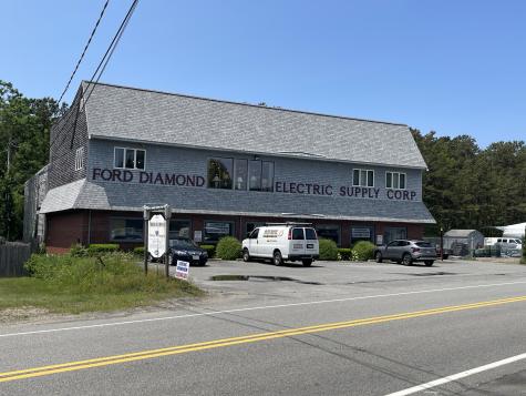 539 Higgins Crowell Road Yarmouth MA 02673