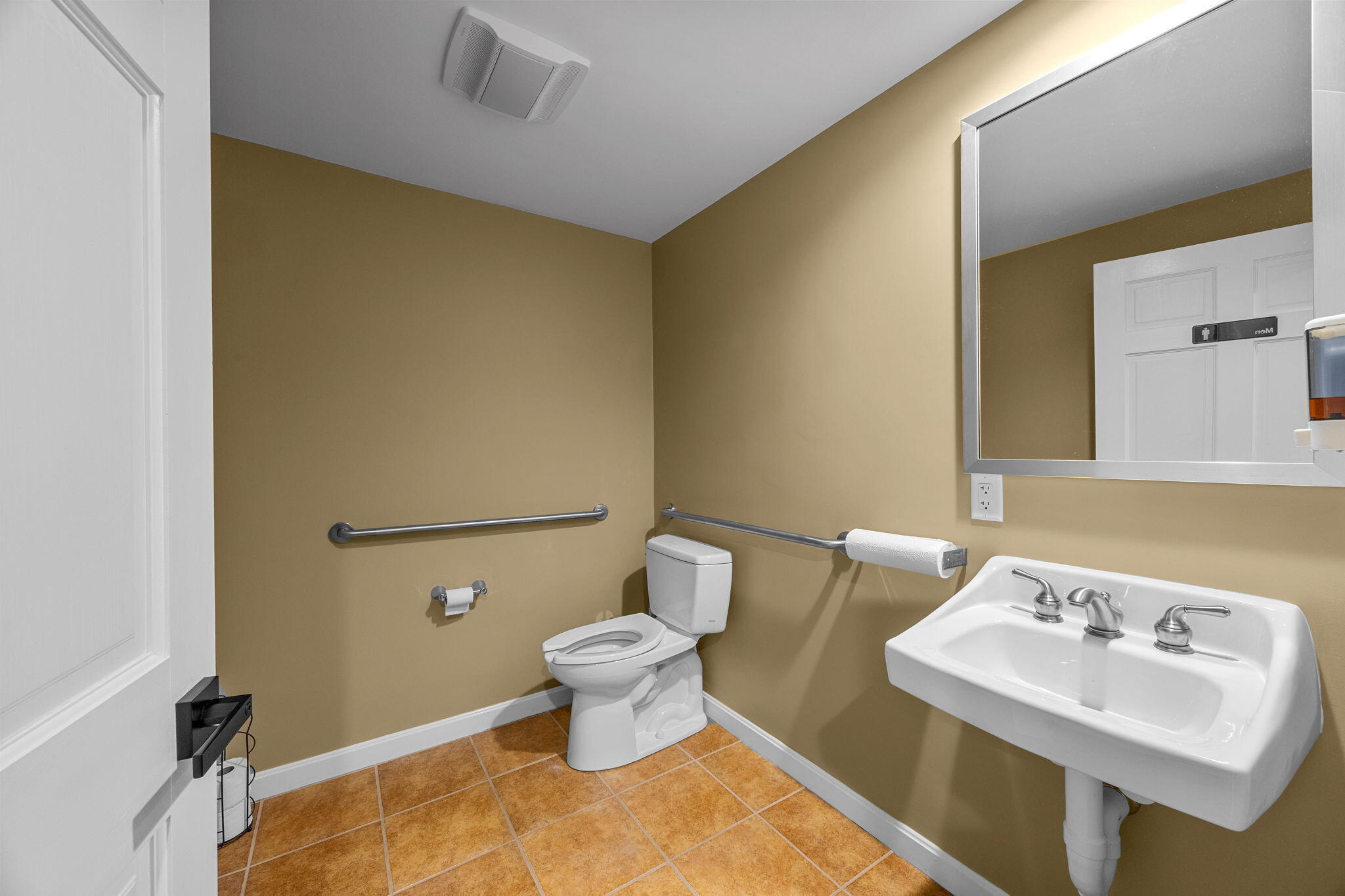 29 West Road Orleans MA 02653