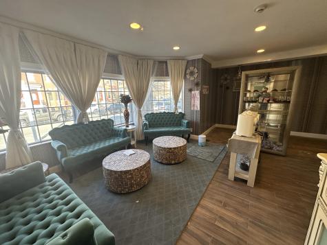 96 Court Street Plymouth MA 02360