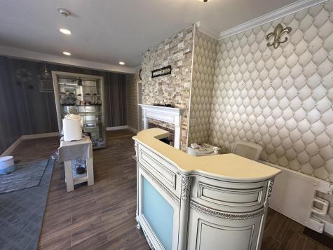 96 Court Street Plymouth MA 02360