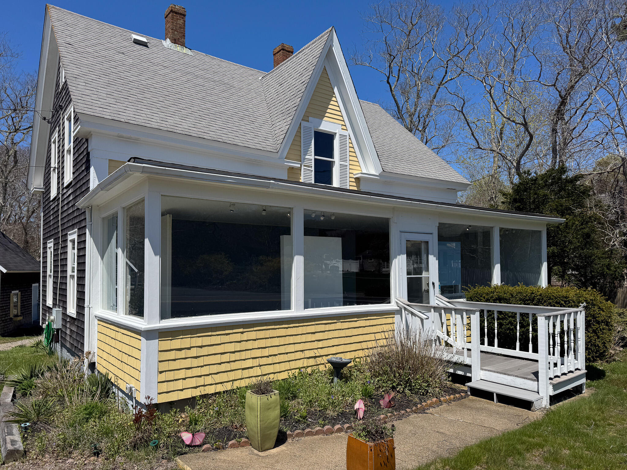820 Massachusetts 28 Harwich MA 02645
