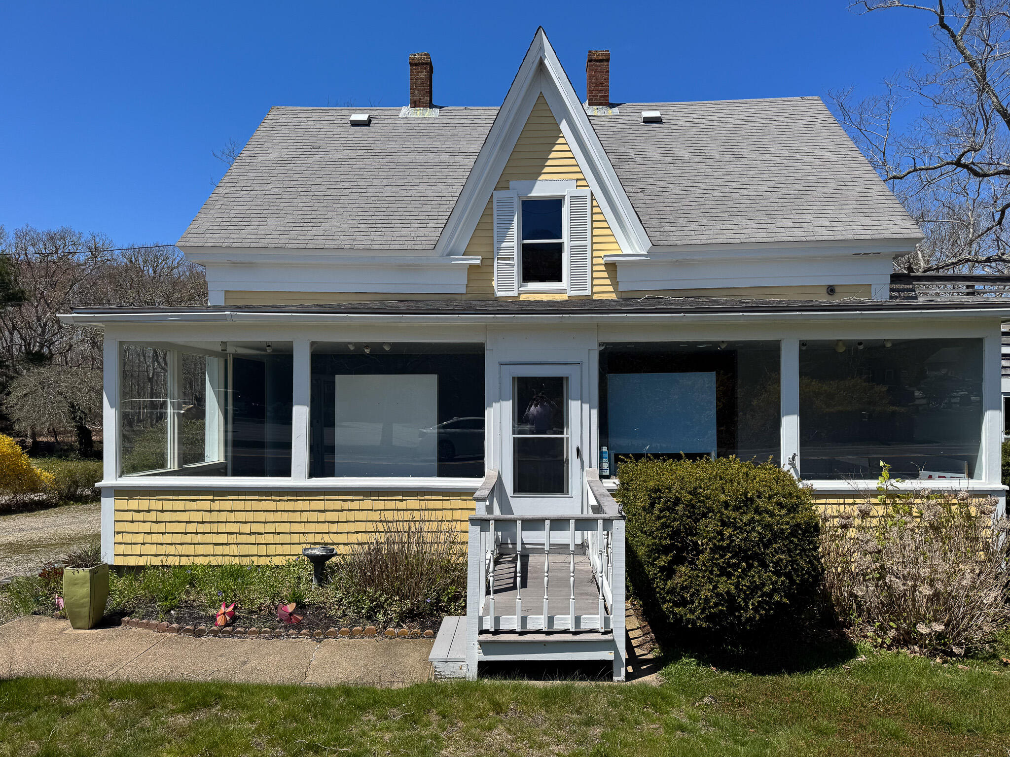 820 Massachusetts 28 Harwich MA 02645