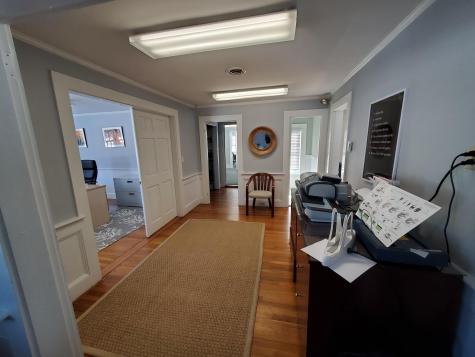 476 Route 28 Harwich MA 02646