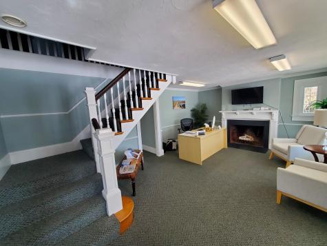 476 Route 28 Harwich MA 02646