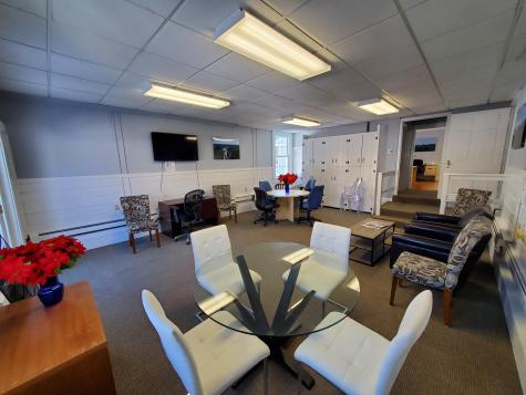 476 Route 28 Harwich MA 02646