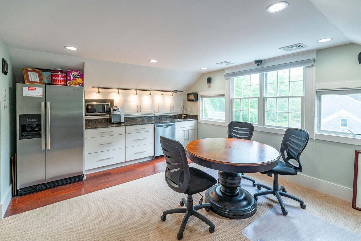 31 Meetinghouse Road South Chatham MA 02659