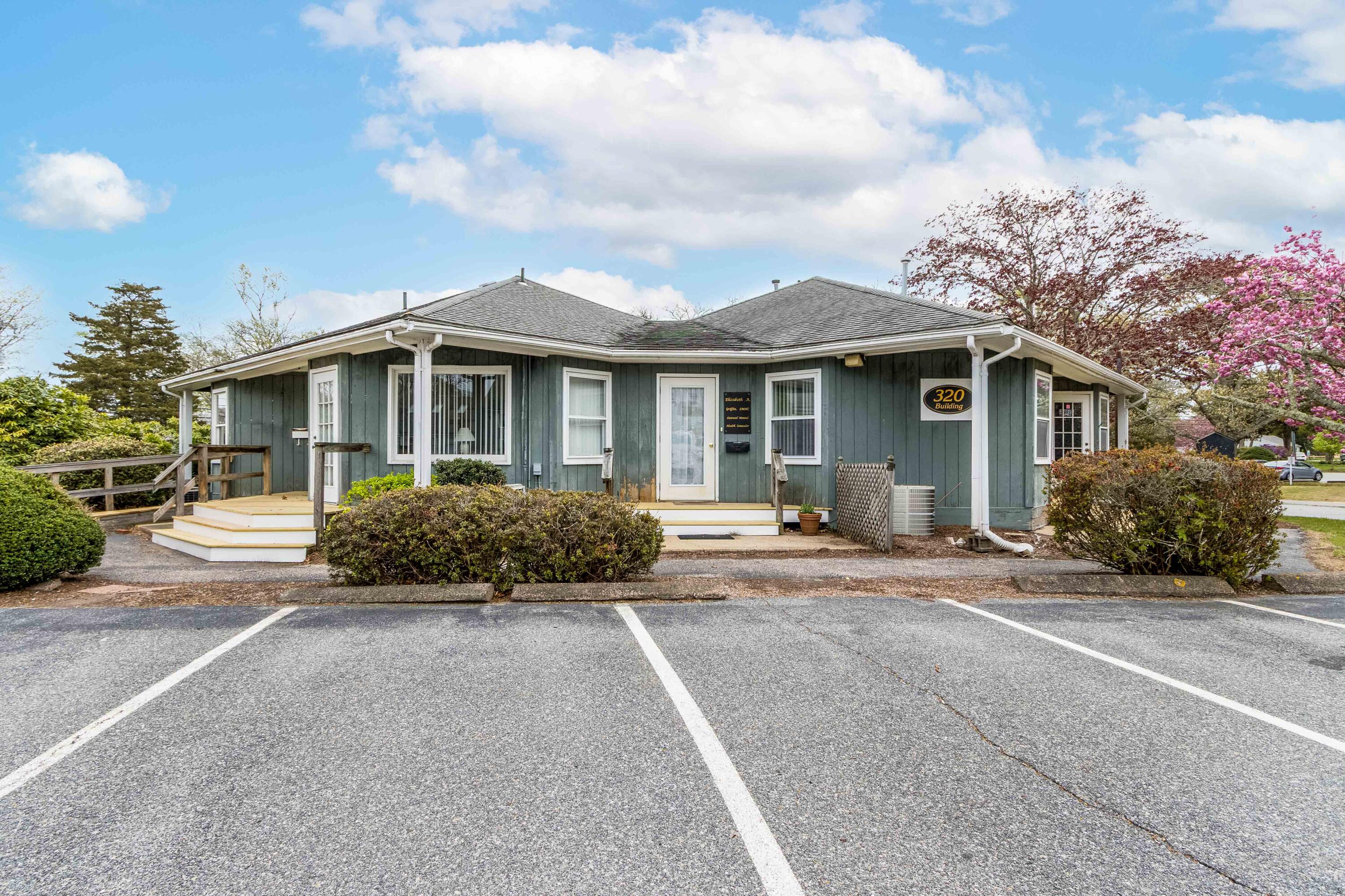 320 Gifford Street Falmouth MA 02540