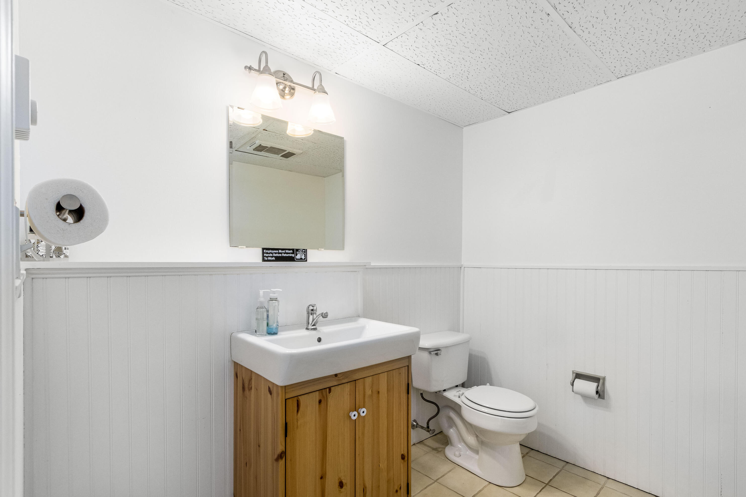 320 Gifford Street Falmouth MA 02540
