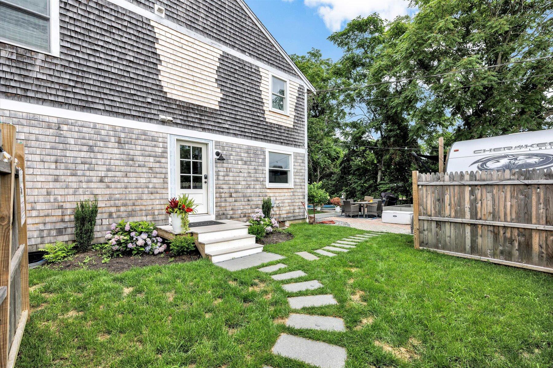 1562 State Highway Route 6 Highway Wellfleet MA 02667