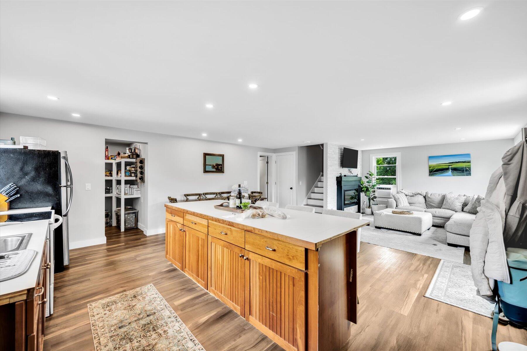 1562 State Highway Route 6 Highway Wellfleet MA 02667