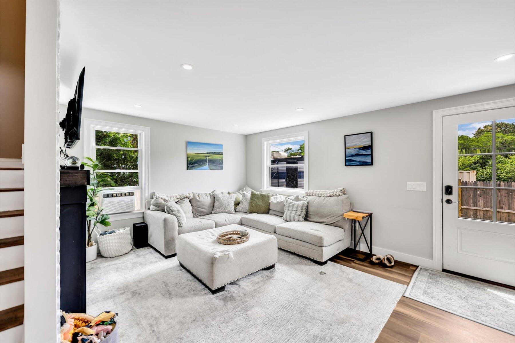 1562 State Highway Route 6 Highway Wellfleet MA 02667