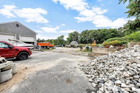 1562 State Highway Route 6 Highway Wellfleet MA 02667