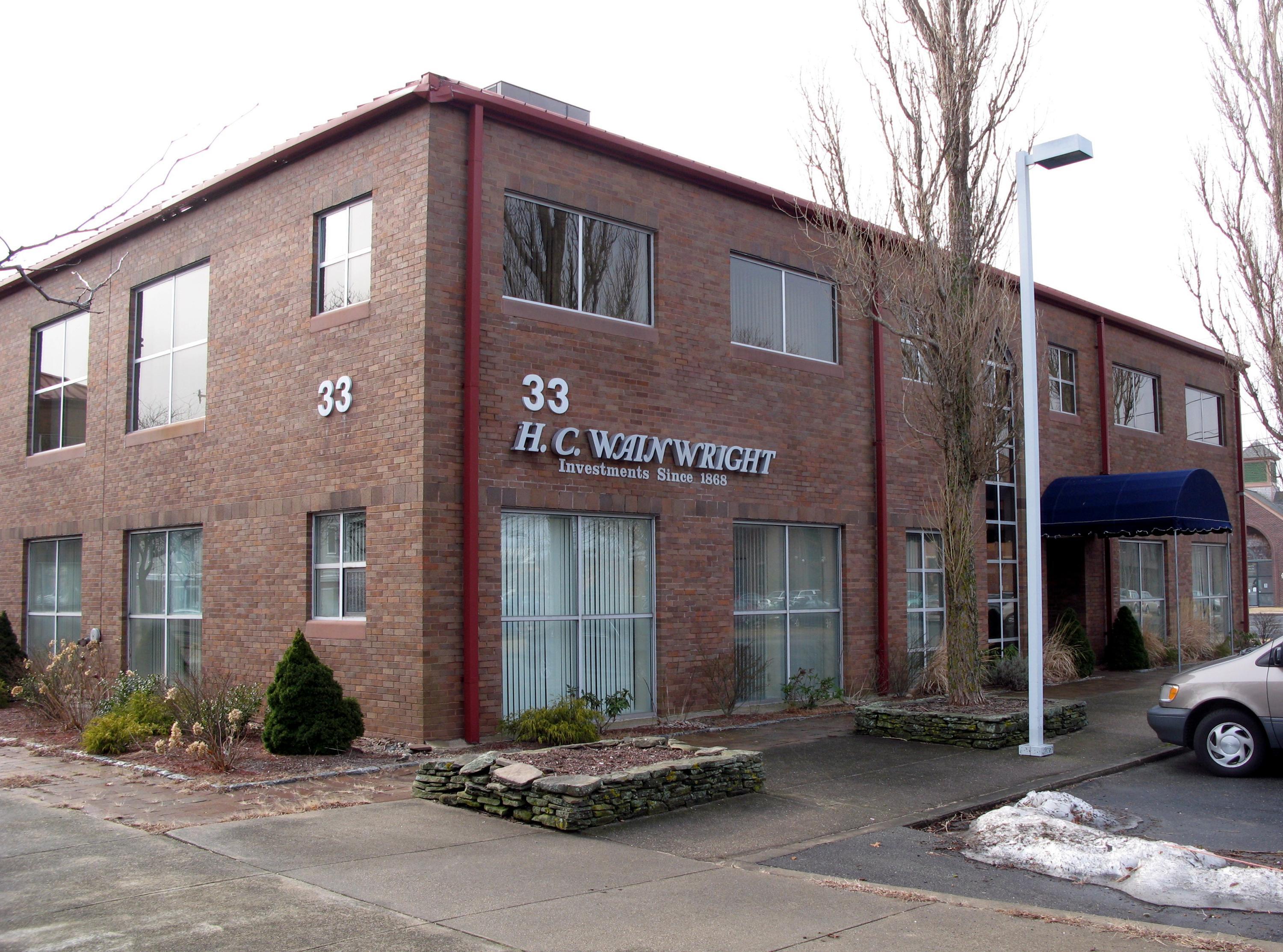 33 Bassett Lane Barnstable MA 02630