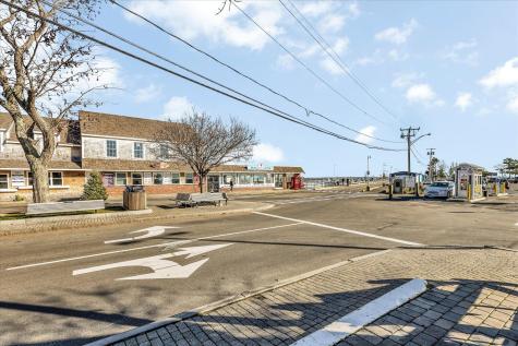 317 Commercial Street Provincetown MA 02657