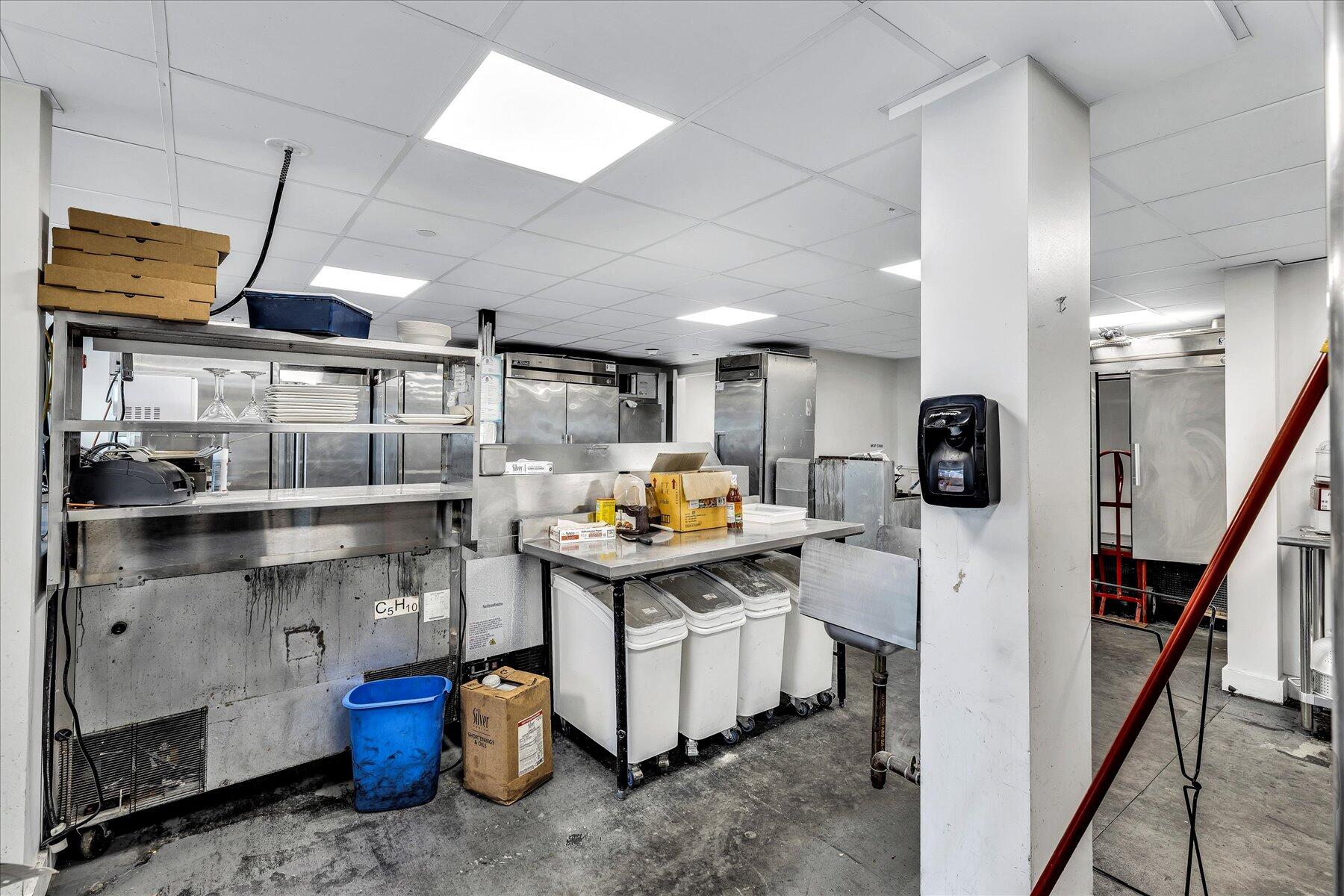 317 Commercial Street Provincetown MA 02657