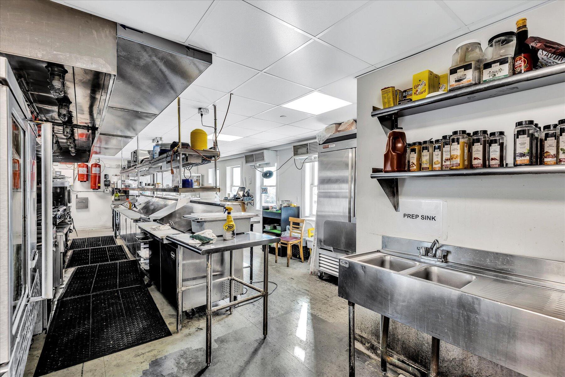 317 Commercial Street Provincetown MA 02657