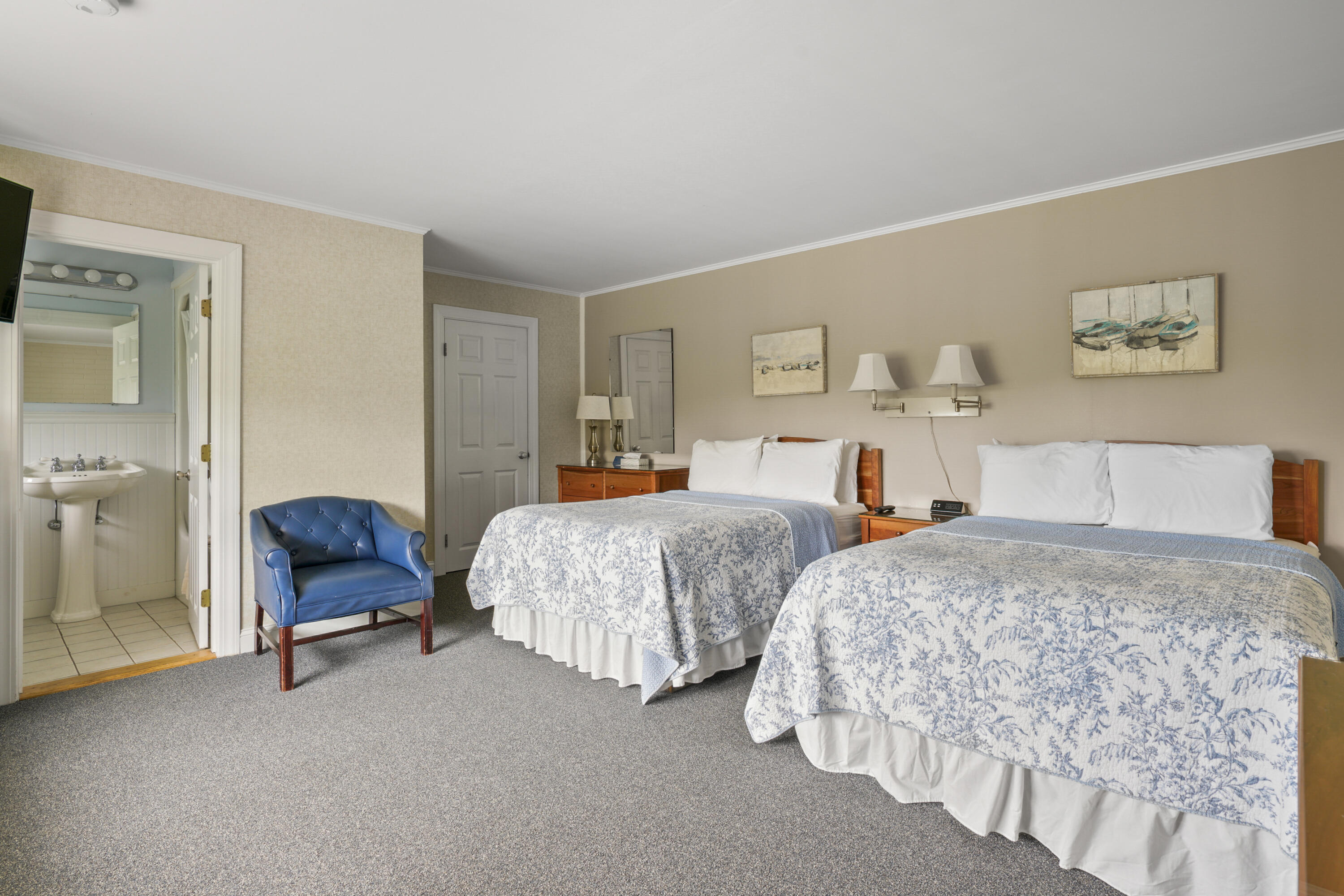 196 Shore Road Chatham MA 02633