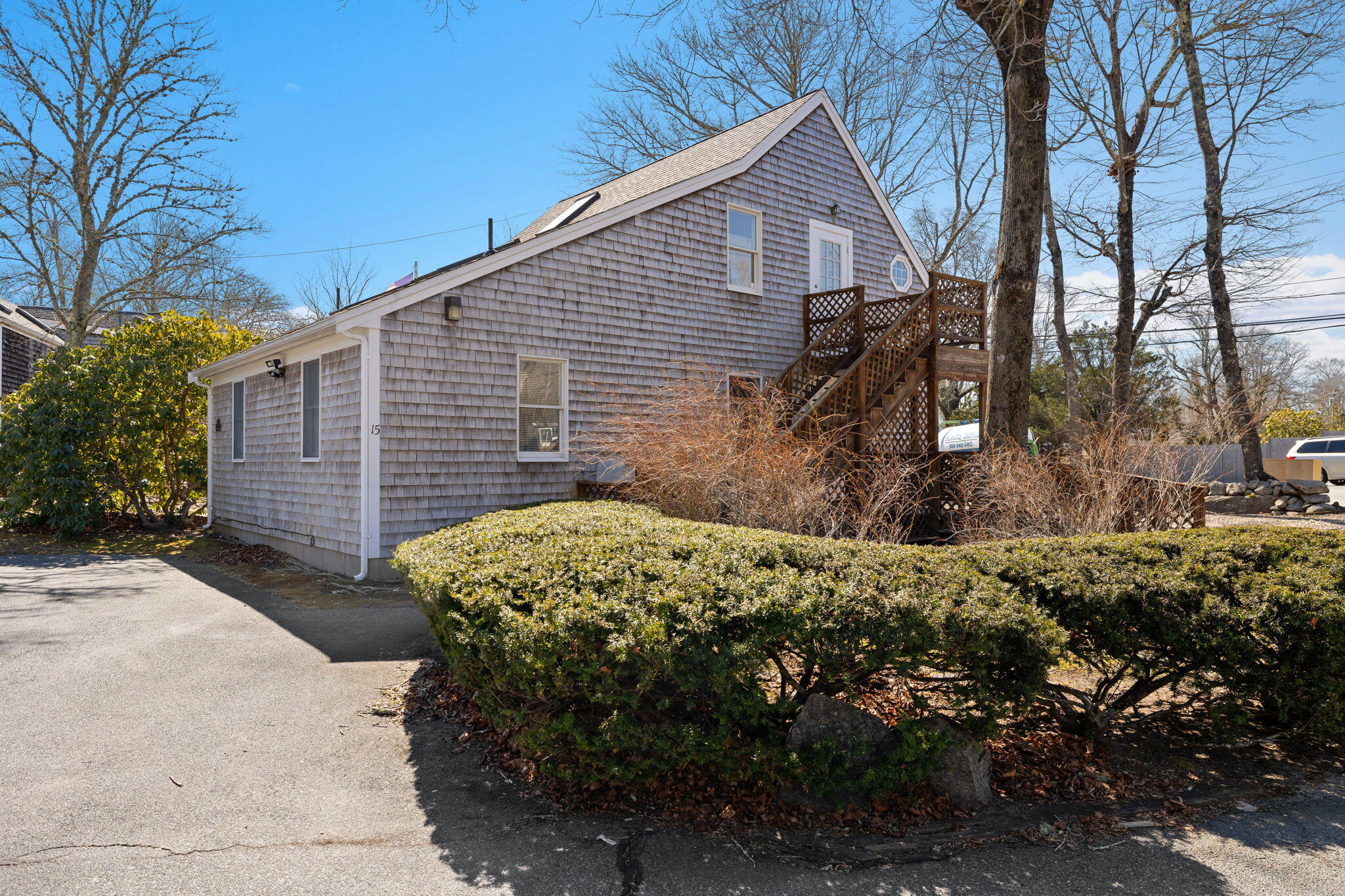 15 Simpson Lane Falmouth MA 02540