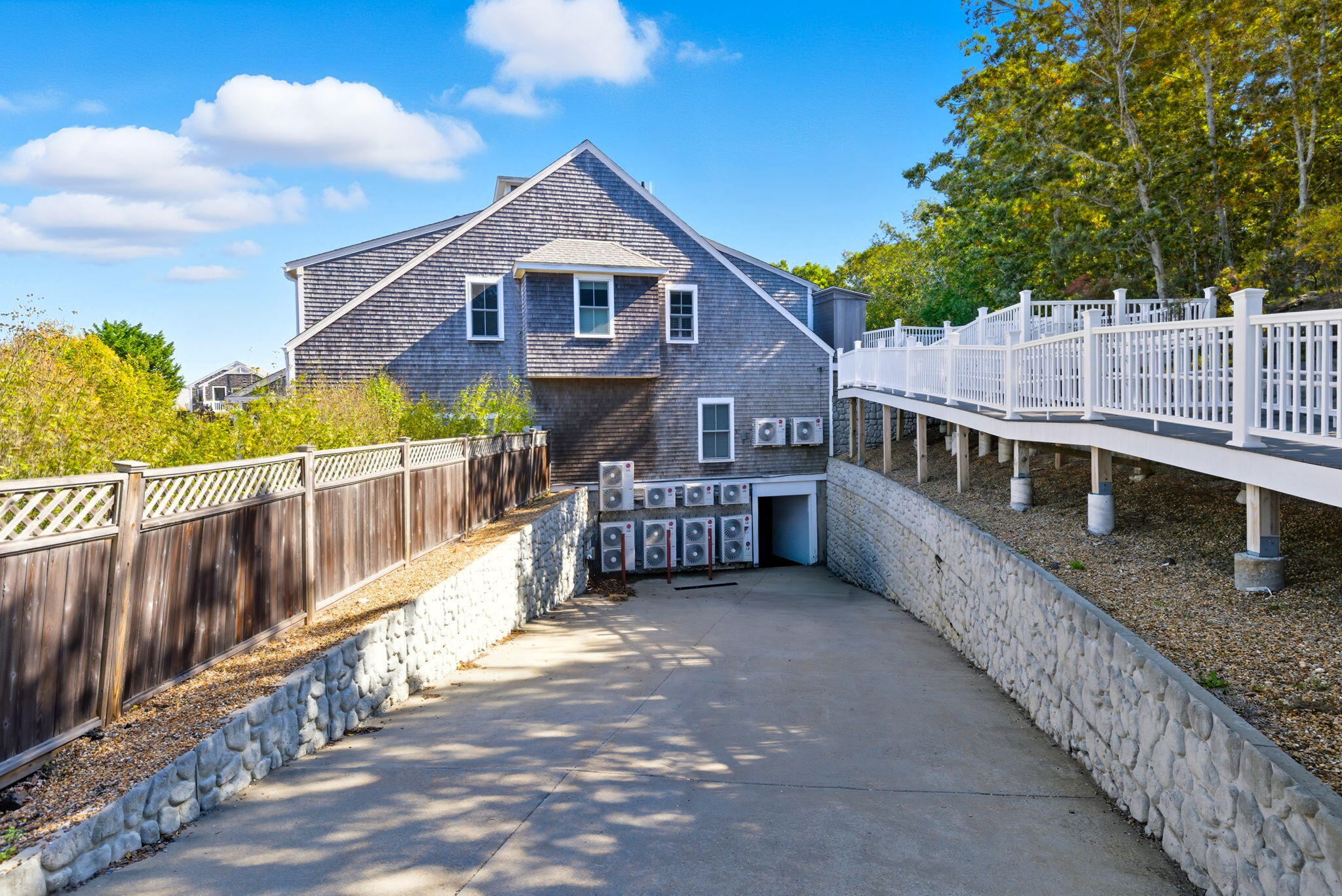 1 Mariners Landing Edgartown MA 02539