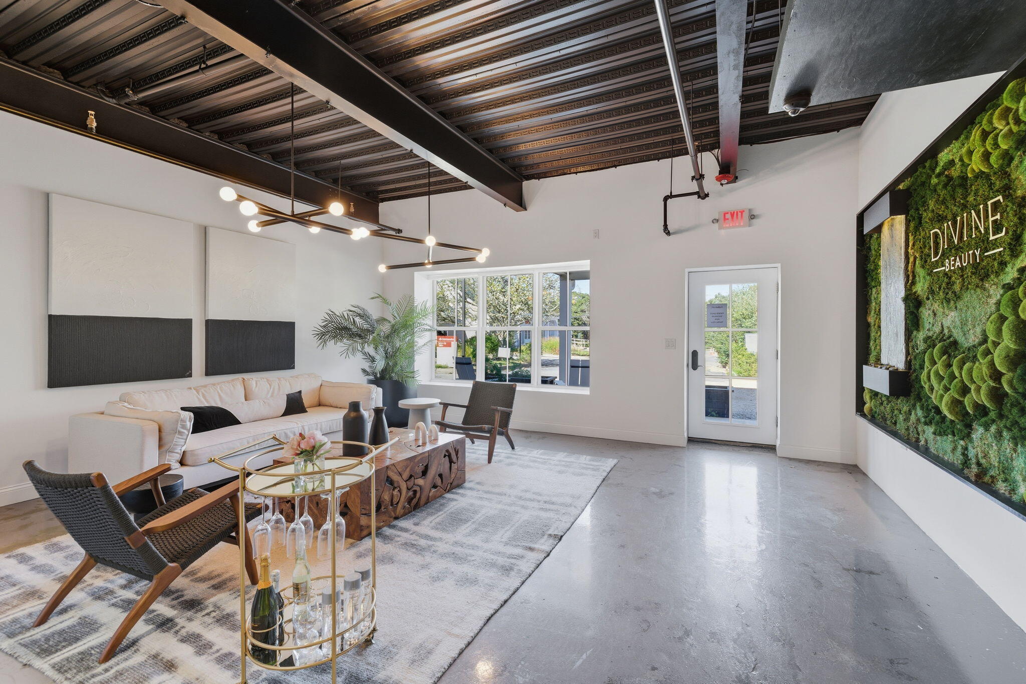 1 Mariners Landing Edgartown MA 02539