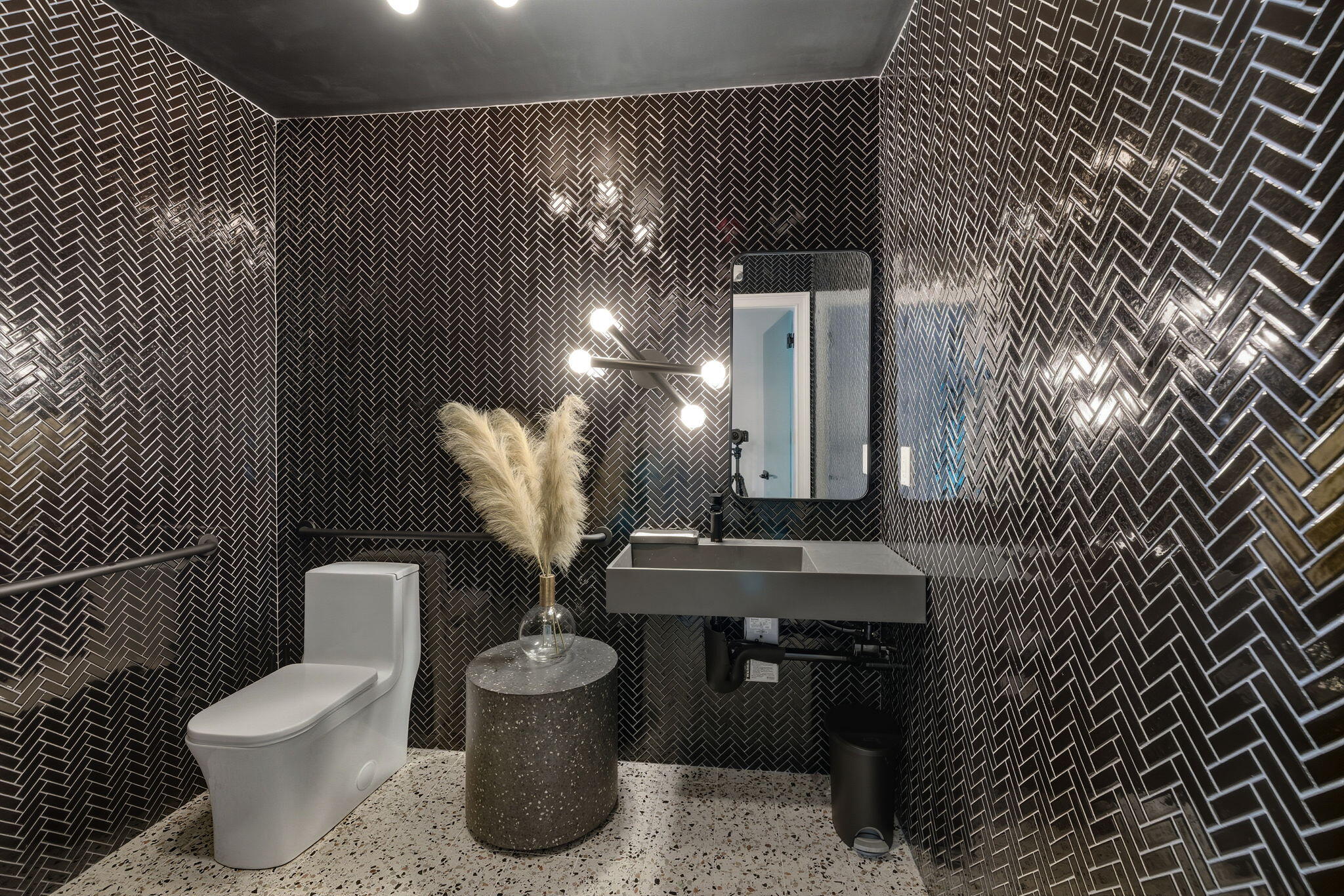 1 Mariners Landing Edgartown MA 02539