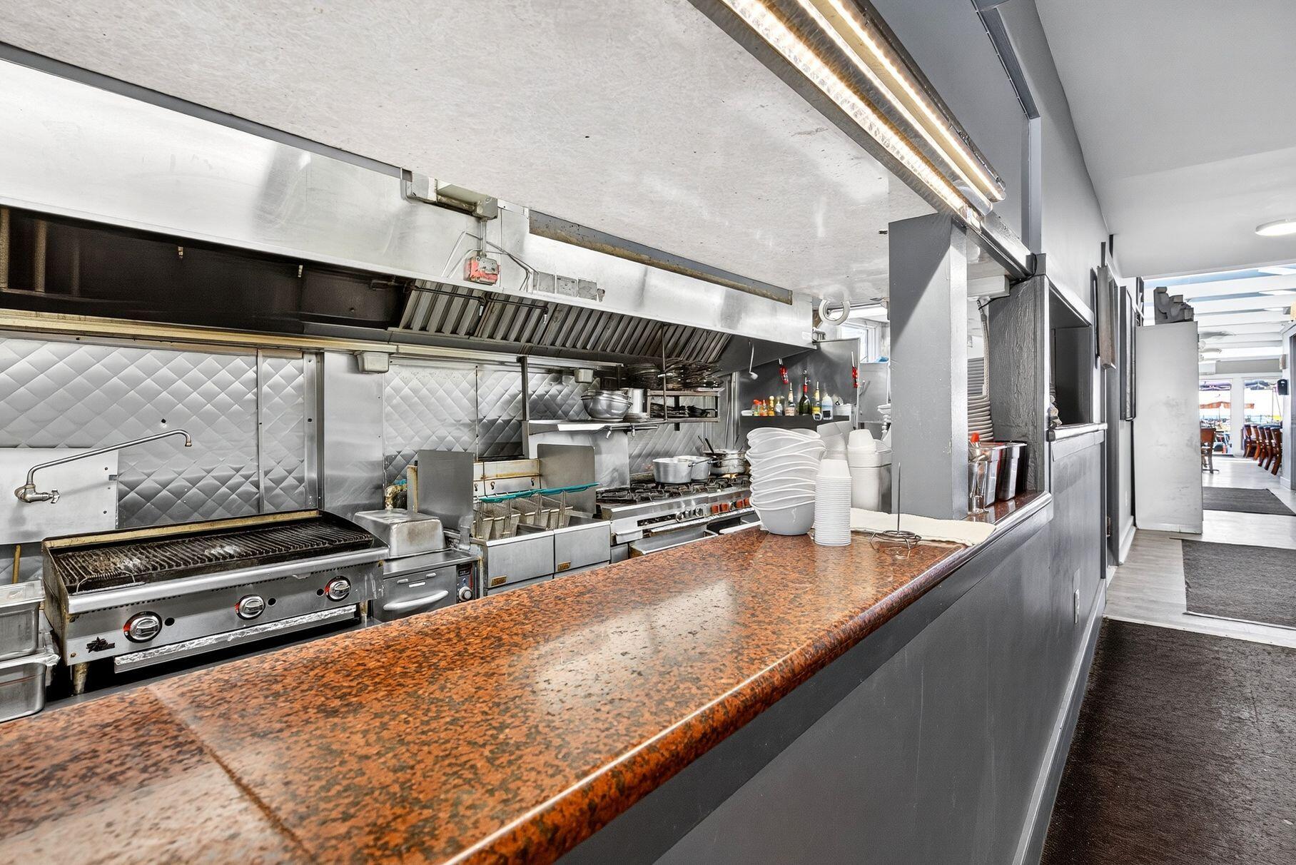 269 - 271 Commercial Street Provincetown MA 02657