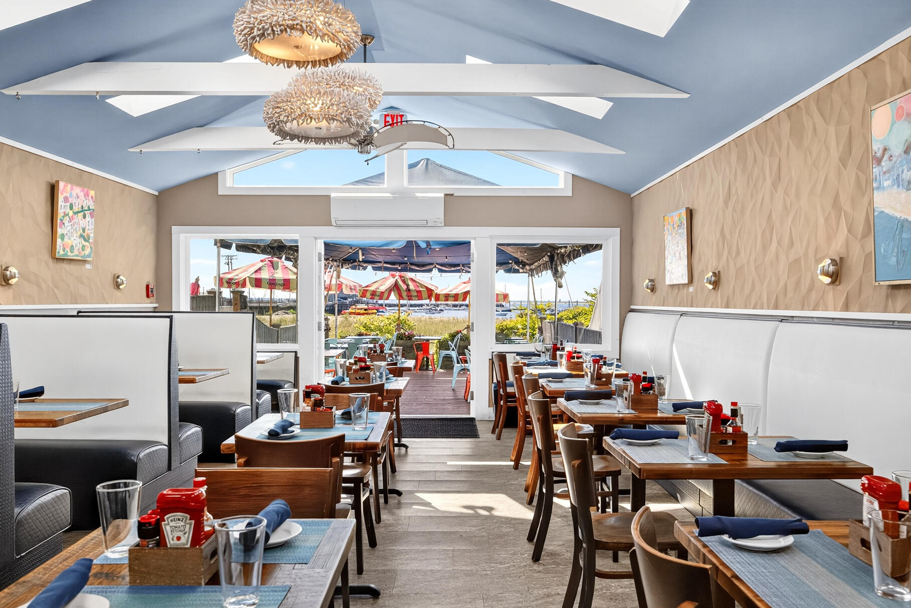 269 - 271 Commercial Street Provincetown MA 02657