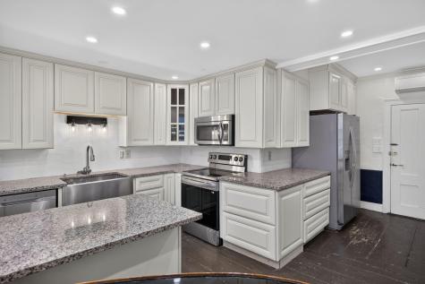 70 Main Street Wellfleet MA 02667