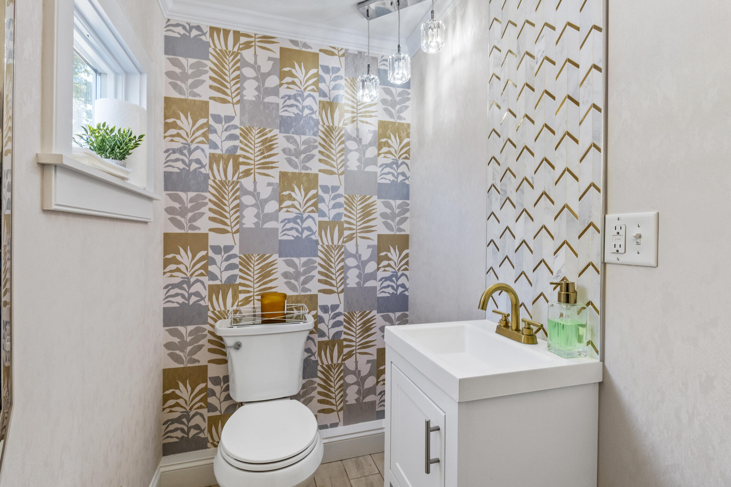 712 Main Street Barnstable MA 02601