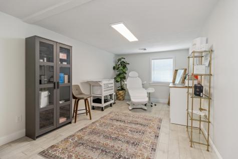 712 Main Street Barnstable MA 02601