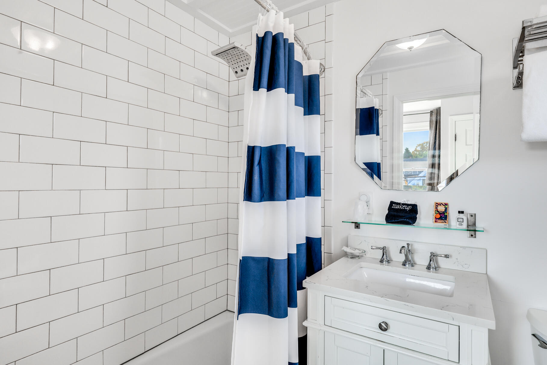 7 Central Street Provincetown MA 02657