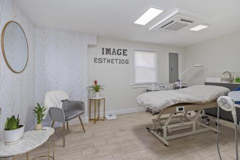 712 Main Street Barnstable MA 02601