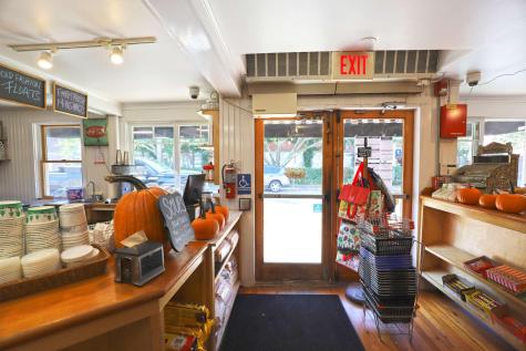 87 Water Street Falmouth MA 02543