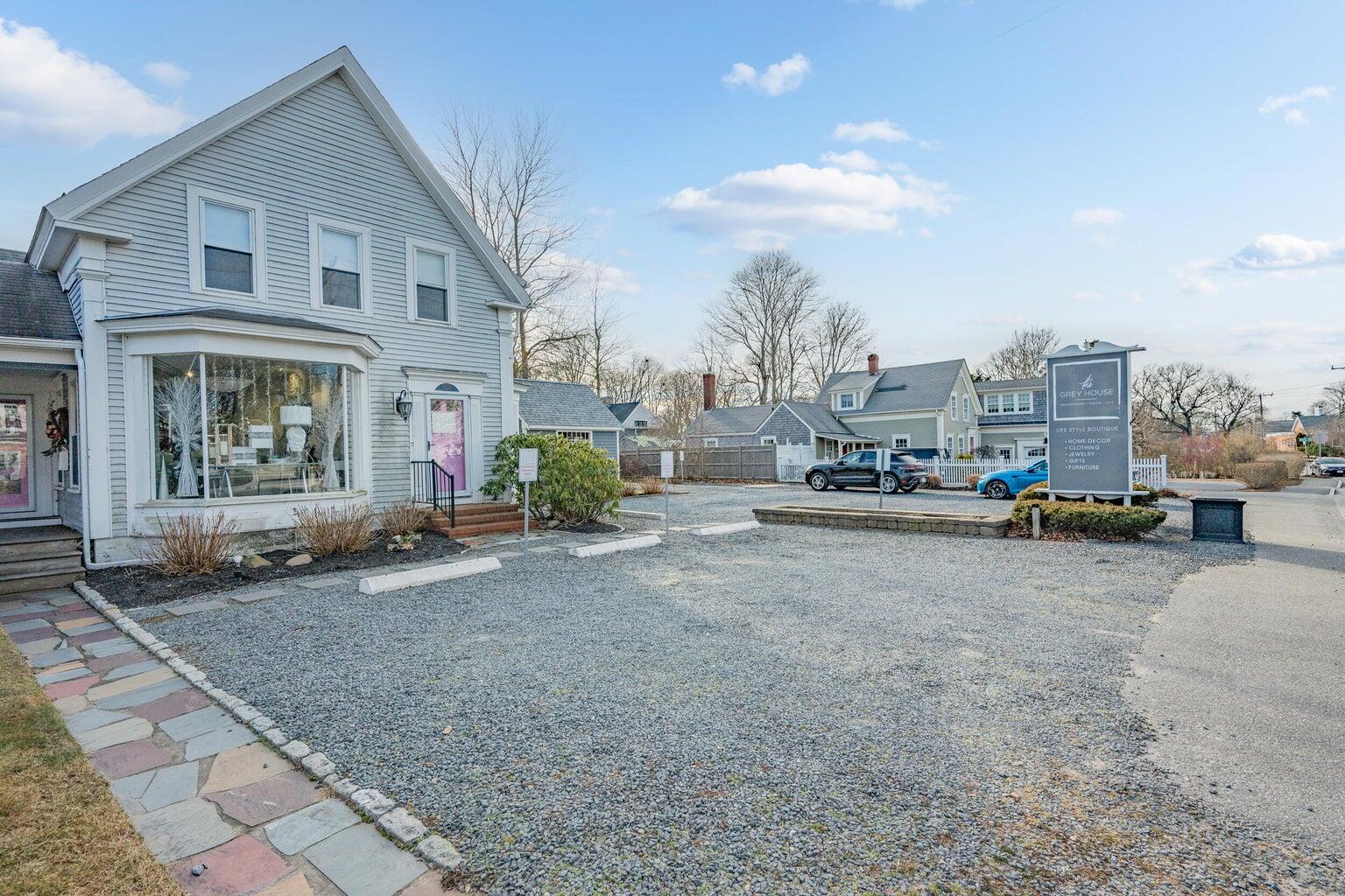 515 Route 28 Harwich MA 02646